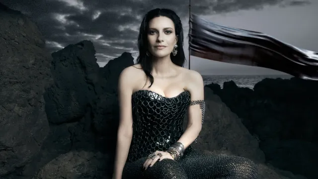 Laura Pausini.
