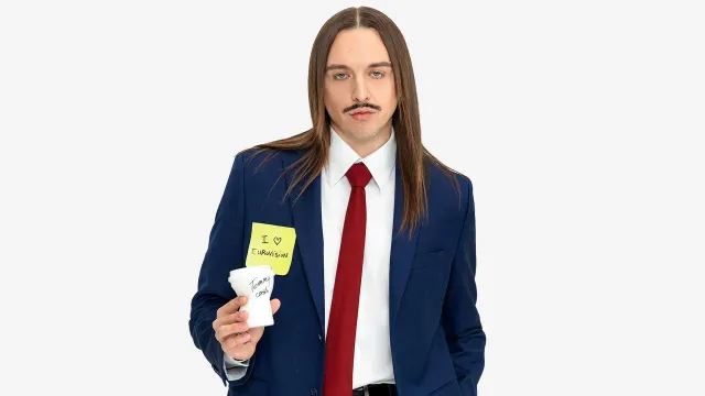 Tommy Cash.