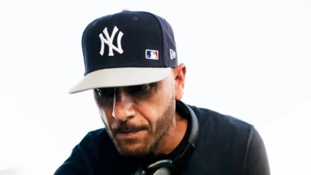 DJ Kronic.