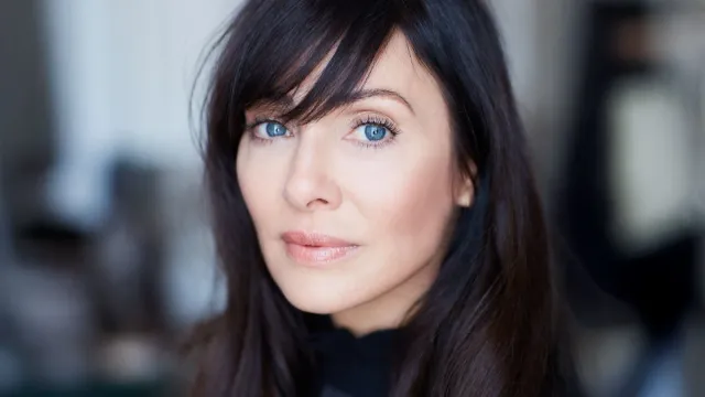 Natalie Imbruglia.