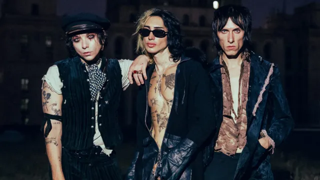 Palaye Royale.