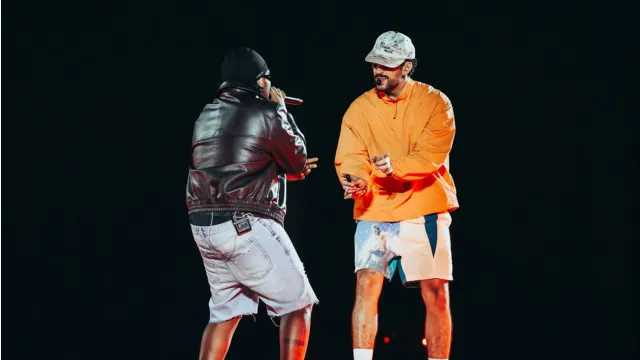 Sech e Bad Bunny no Estádio da Luz, em Lisboa, a 27 de maio de 2026.